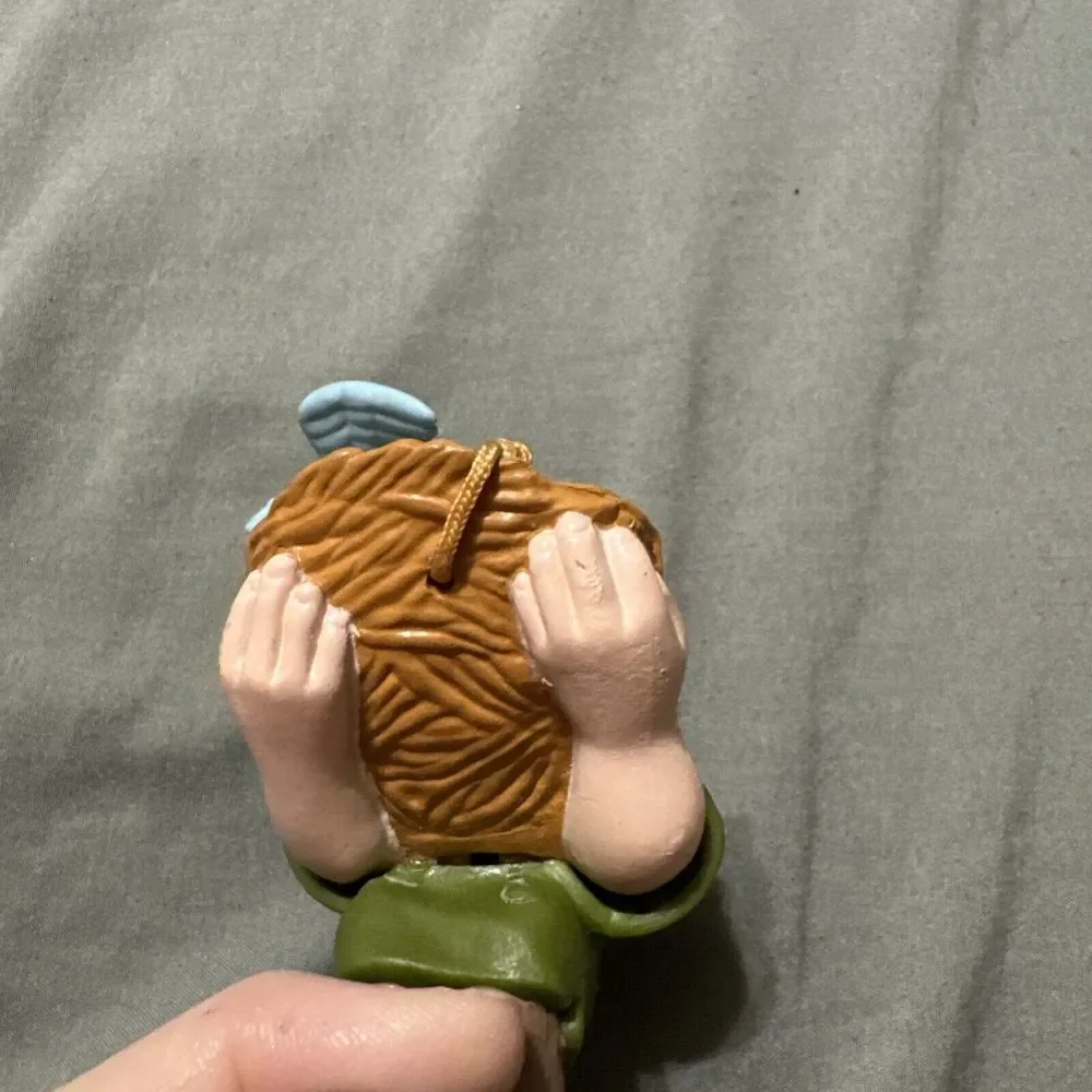 Disney Hunchback Of Notre‎ Dame McDonald's 1996 Quasimodo bird catcher